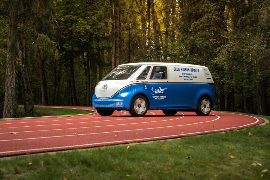  Volkswagen I.D. Buzz Cargo Nike Edition 2019 года  (фото 1 из 2)
